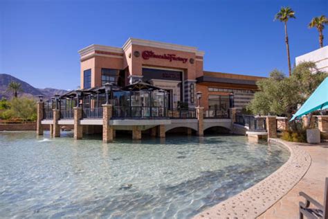 cheesecake factory palm springs area